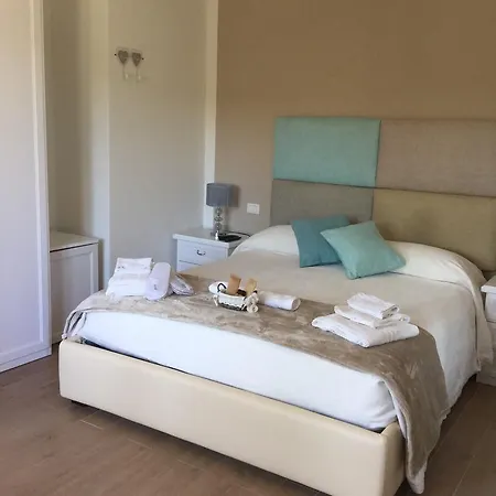 Bed & Breakfast Il Giardino Di Daniela San Teodoro (Sardinia)