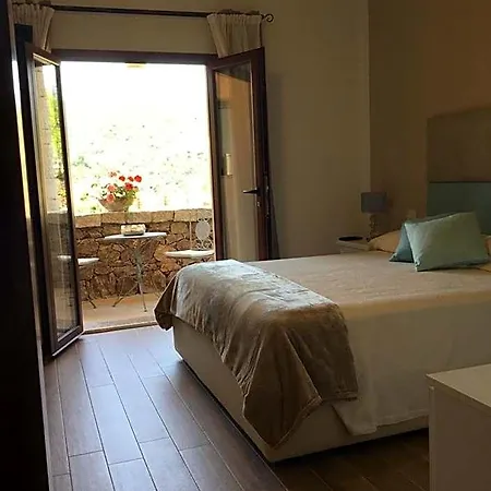 Il Giardino Di Daniela Bed & Breakfast 3*